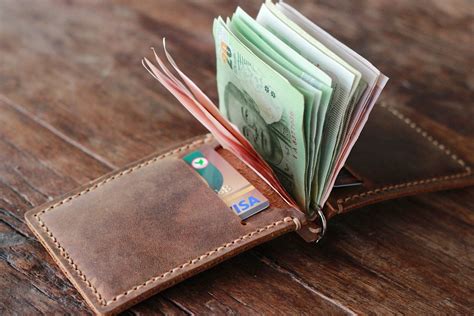 best money clip wallet for men.